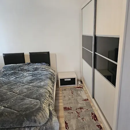 Apartment Street Cantemir Bucharest